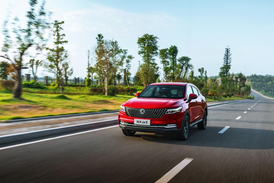  Dongfeng Fengguang iX5 2018 года  (фото 5 из 37)